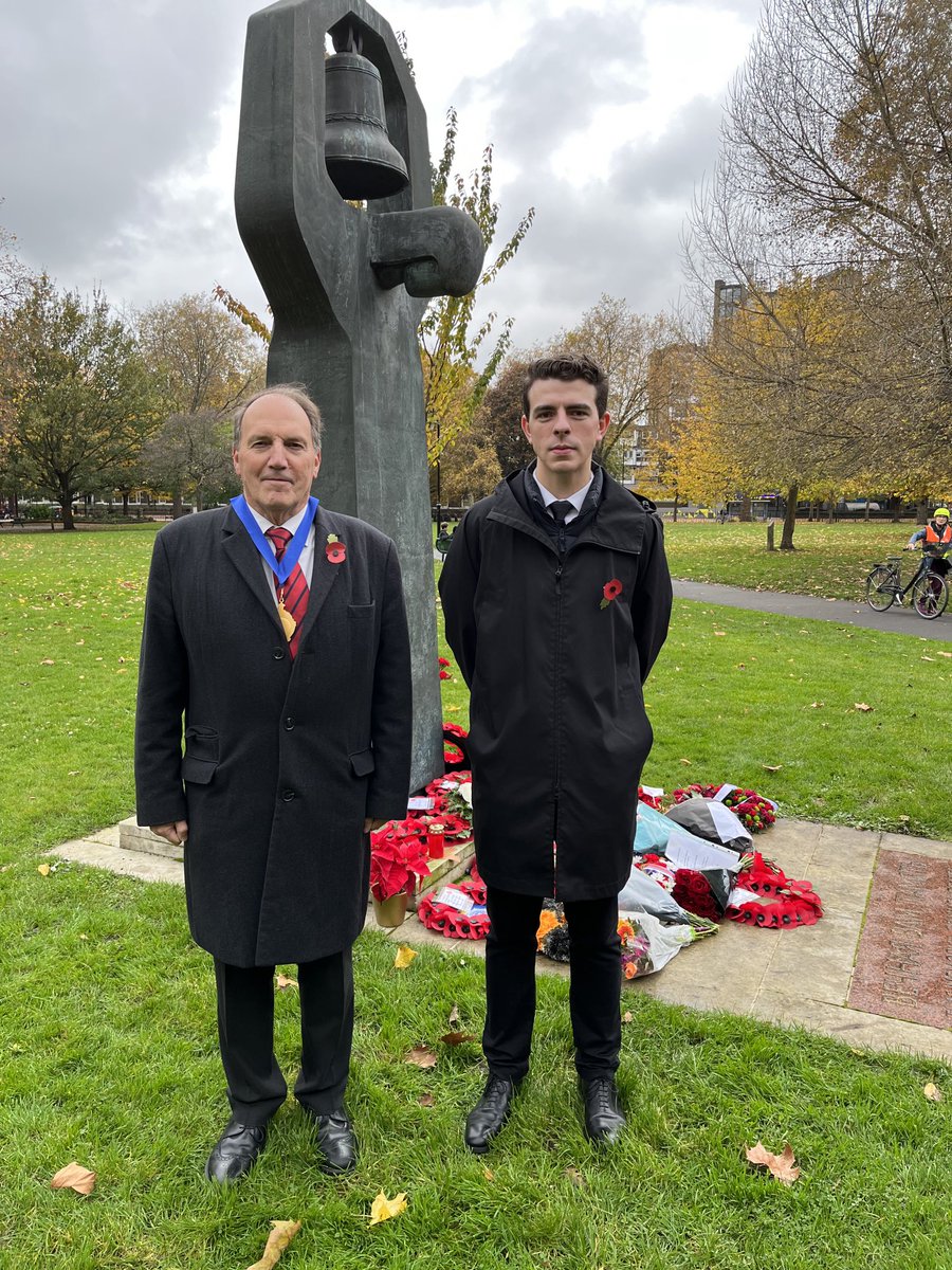 Simon Hughes tweet media