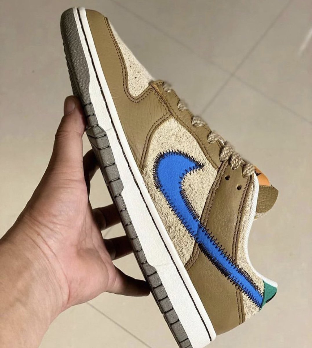 sneakerhack1's tweet photo. 【リーク】
size? x NIKE DUNK LOW が2021年後半に発売予定
→ https://t.co/MVm1ORTxeD
英国のセレクトショップSIZE?とNIKEとのコラボレーションモデルのDUNK（ダンク） LOWが2021年後半に発売予定として画像が新たにリーク https://t.co/2qogFe9T0K