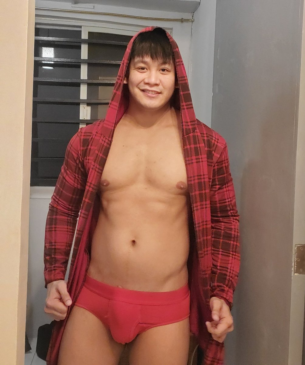 johnnephelim's tweet photo. Im so fit because of #EmSculpt just few session you can see the result right away!

Visit: https://t.co/jJcS1yq4n4

And get a special discount by mentioning: John Nephelim https://t.co/LCkATBIkWo