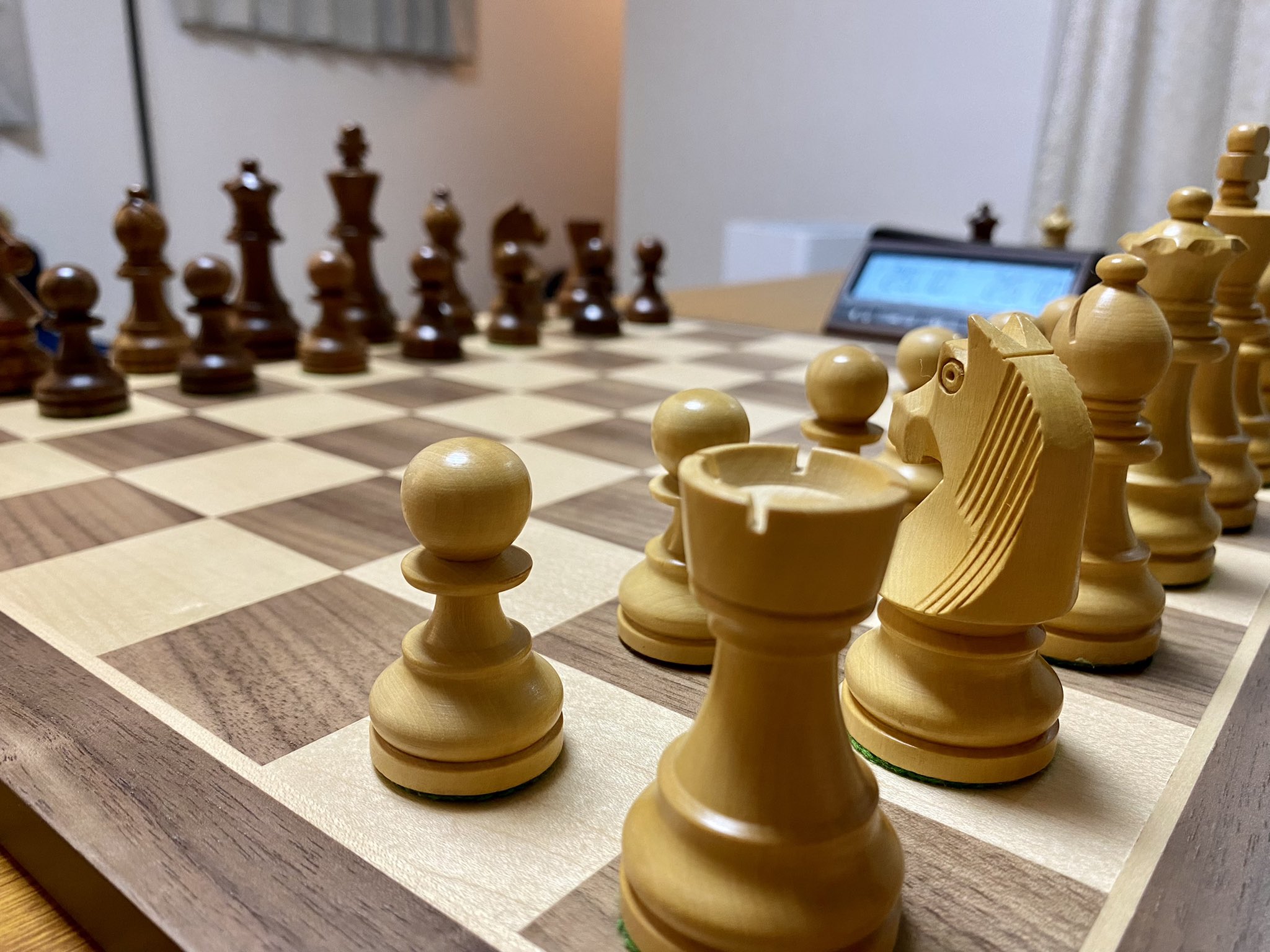 Twitter এ 高橋力 クラシックギター チェスジャパン様より チェス駒 クロック 盤を購入しました しっかりとした作りで大満足です 練馬 チェスクラブで活躍してくれるでしょう T Co Vhbjhryhns ট ইট র