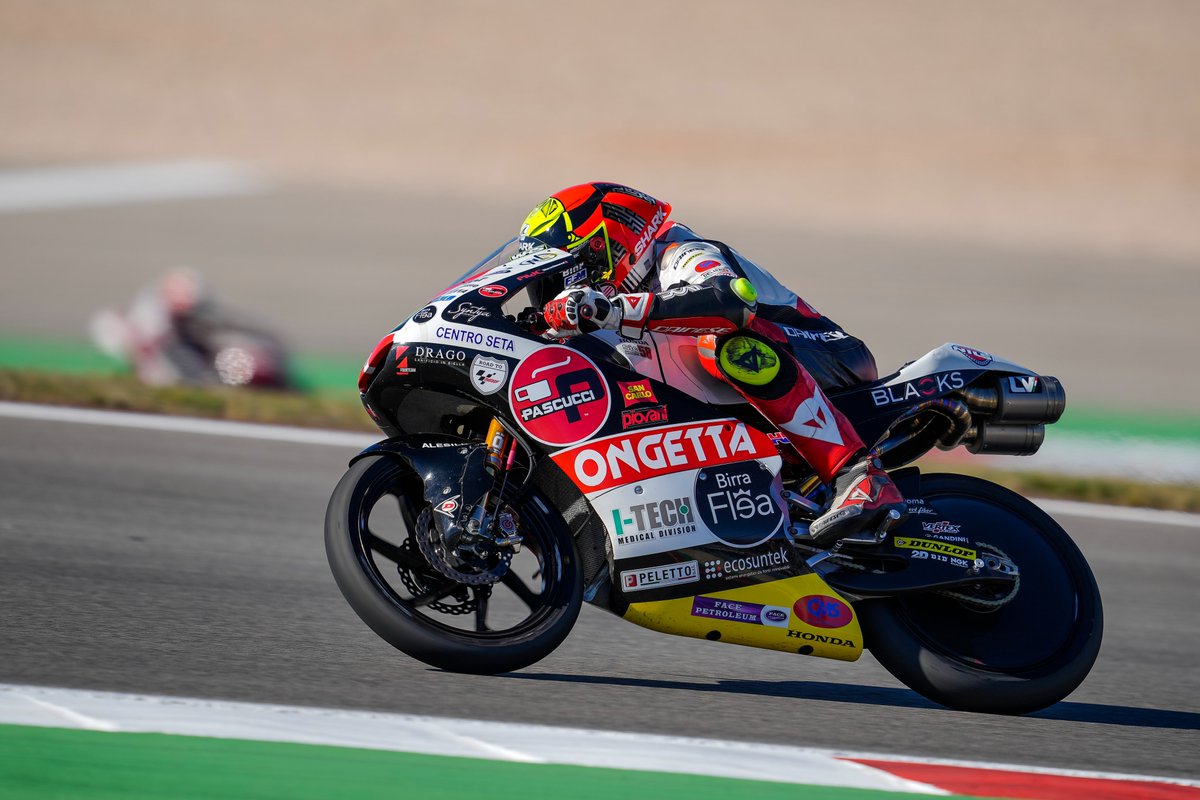 Ecosuntek's tweet photo. Con la gara di Valencia si è concluso il campionato mondiale di #Moto3 che ci ha visti protagonisti insieme a @teamSic58  🏍

Siamo fieri del lavoro fatto insieme alla scuderia capitanata da Paolo Simoncelli a cui ci lega un rapporto di profonda stima e amicizia.

#Ecosuntek https://t.co/qmcgsS7Hbl
