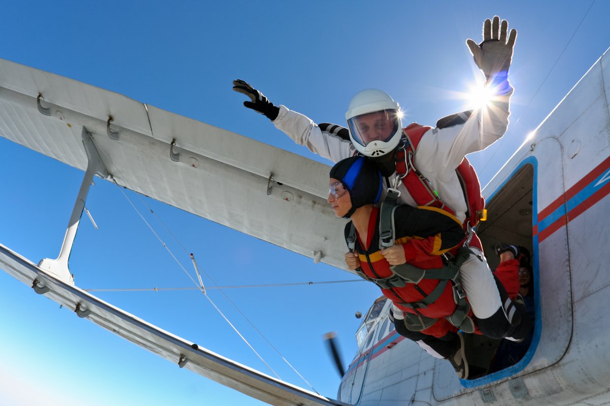 PrivateKeyEvent's tweet image. 3.....2....1 Jump!

#skydiving #ahdrenaline #luxurylife