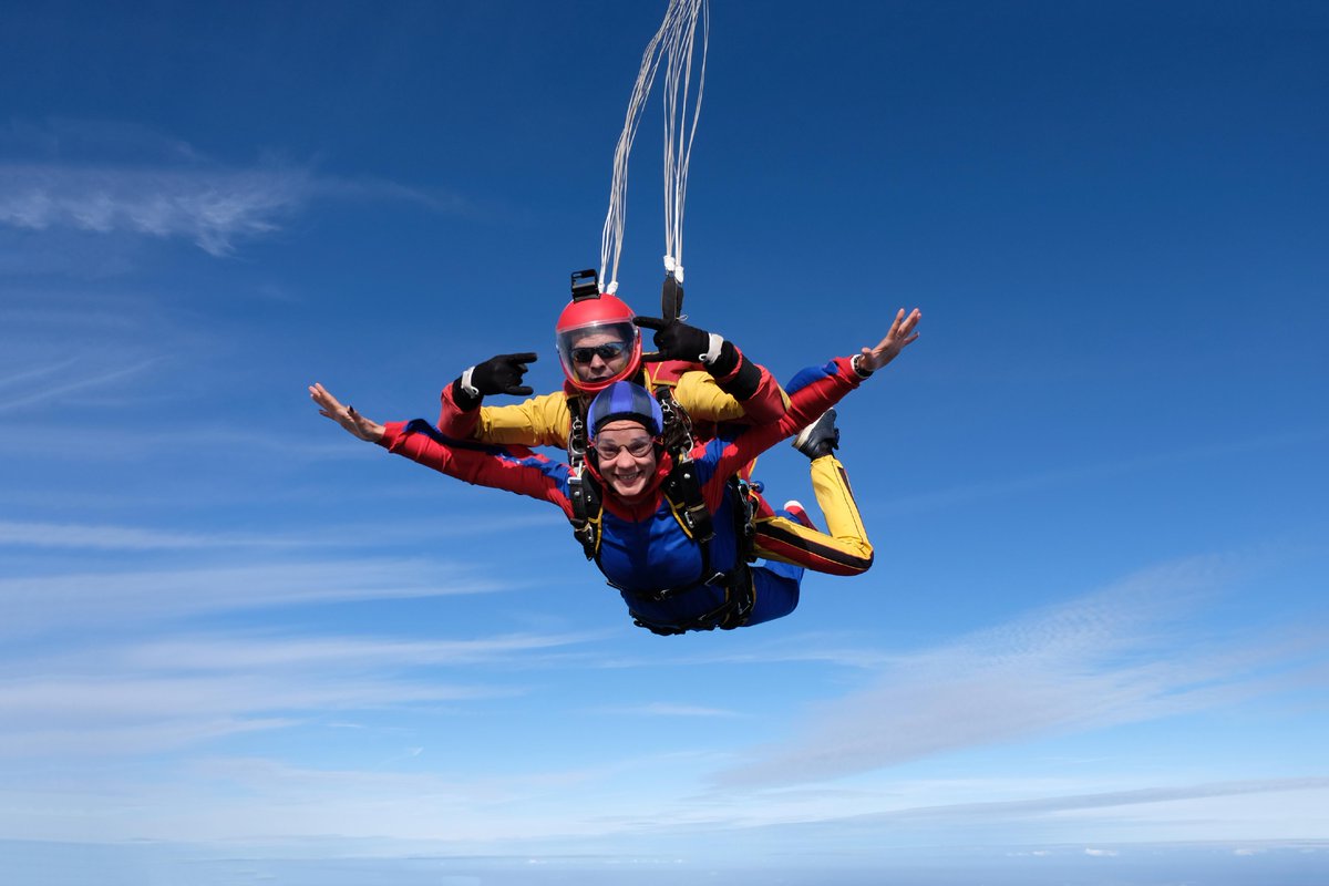 PrivateKeyEvent's tweet image. 3.....2....1 Jump!

#skydiving #ahdrenaline #luxurylife