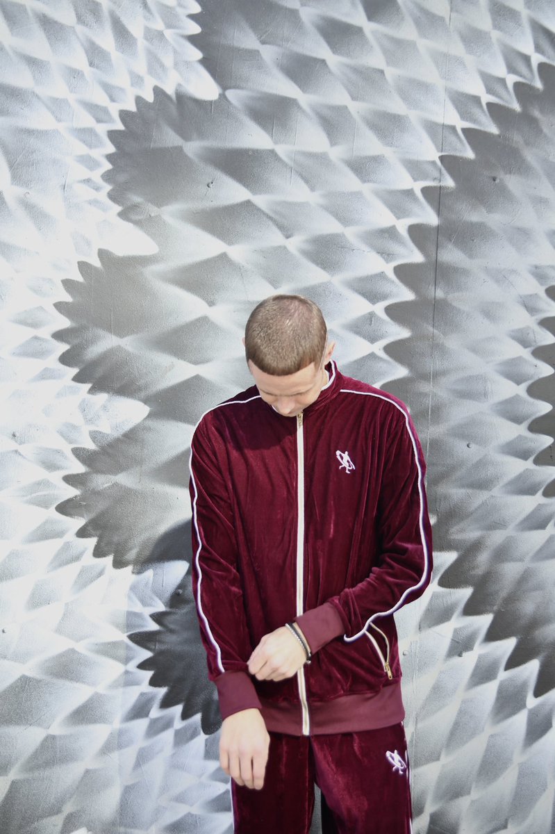 GlobalHooper_'s tweet photo. #GlobalHooper Winter Collection Available 3pm EST today
https://t.co/OwjdmwjrH5 https://t.co/ASqCLaemtM