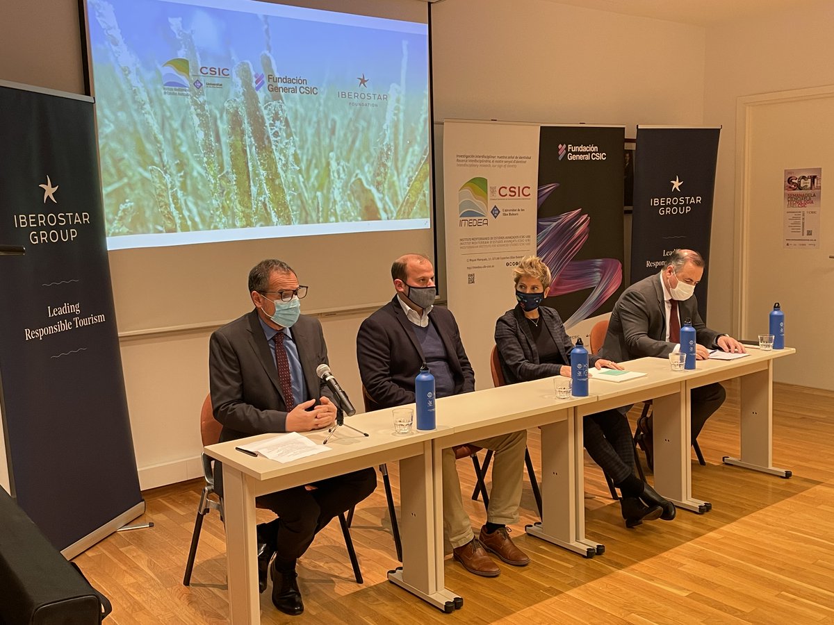 IMEDEA_UIB_CSIC's tweet photo. Hoy hemos presentado a los medios el ambicioso proyecto #PosiGenome que secuenciará el genoma de Posidonia oceanica para ayudar en su conservación.
Financia @FundIberostar
Colabora @FGCSIC
🔗https://t.co/LOWKD32Gnn
#Posidoniaoceanica #IMEDEAProjects https://t.co/LaQuzApF3M