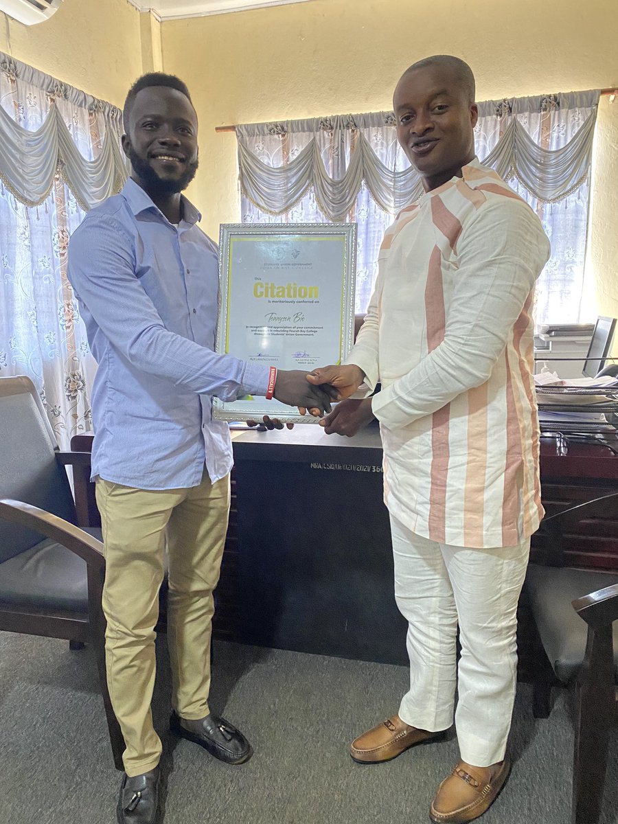TennysonBio2's tweet photo. In appreciation and recognition of my commitment and Support in rebuilding Fourah Bay College through its Student Union Government https://t.co/tEeO44oJZ6
