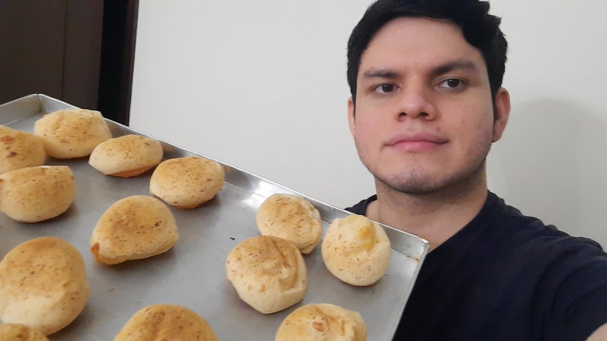 PanGuayaco_593's tweet photo. En clases haciendo #Chipas con los chicos de @holapancoe #horizonte10 https://t.co/CMTaKtzujF