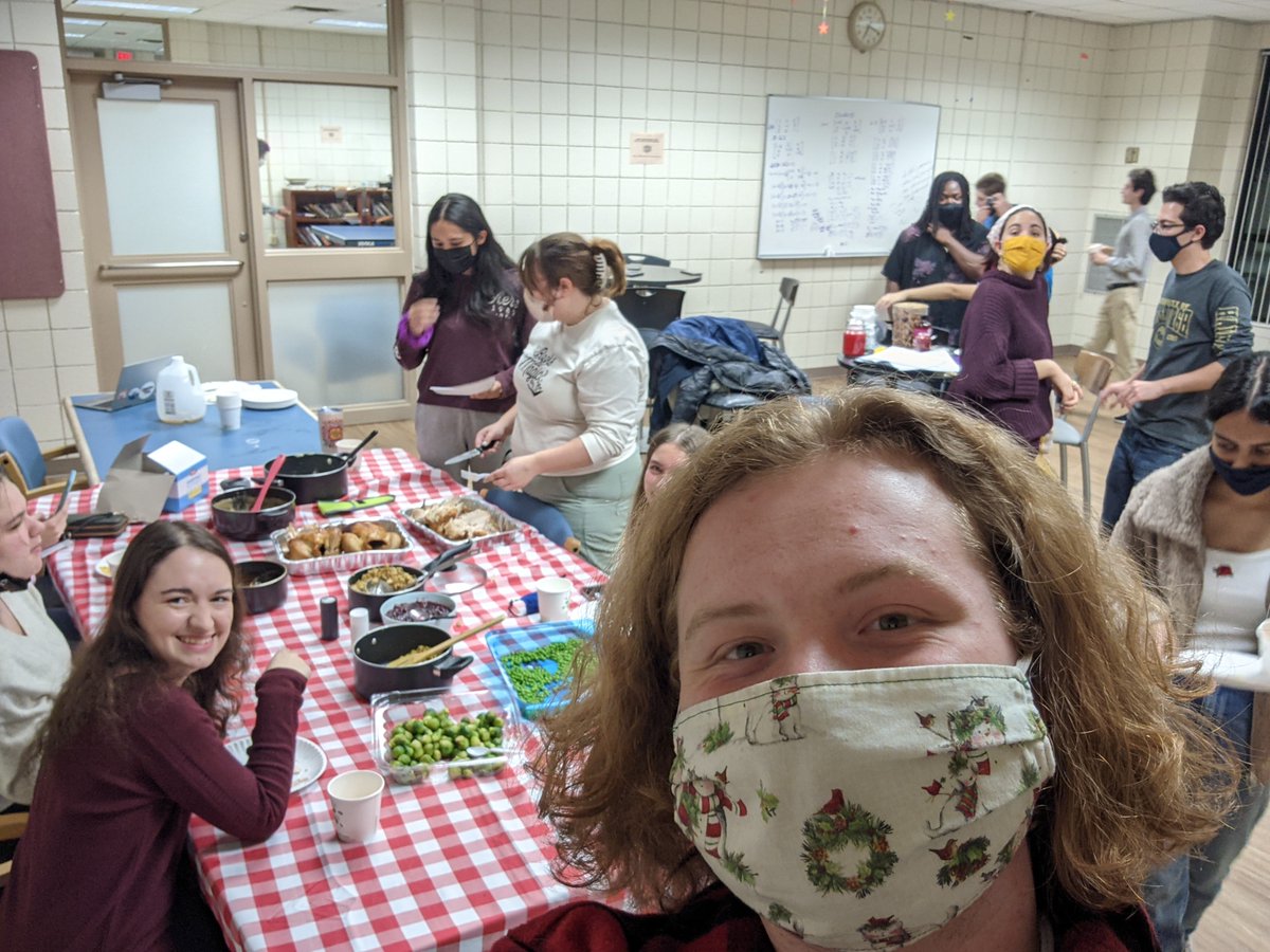 PittSutherland's tweet photo. Before they had back home, Sutherland residents celebrated Thanksgiving together!! Great job cooking all that festive food Sutherland RAs! #feastmode https://t.co/yjF4FFRbDh