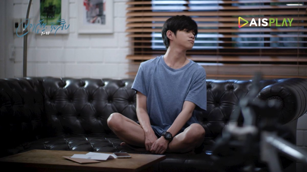 tvthunderseries's tweet photo. หรือตอนเย็นของอาดินคือไทม์โซนอเมริกา รอจนจะหลับอาก็ยังไม่มา ทำไมอาดินไม่เหมือนพ่อเลย 
 #จากสูญถึงสิบEP3 https://t.co/trPO3LPugu