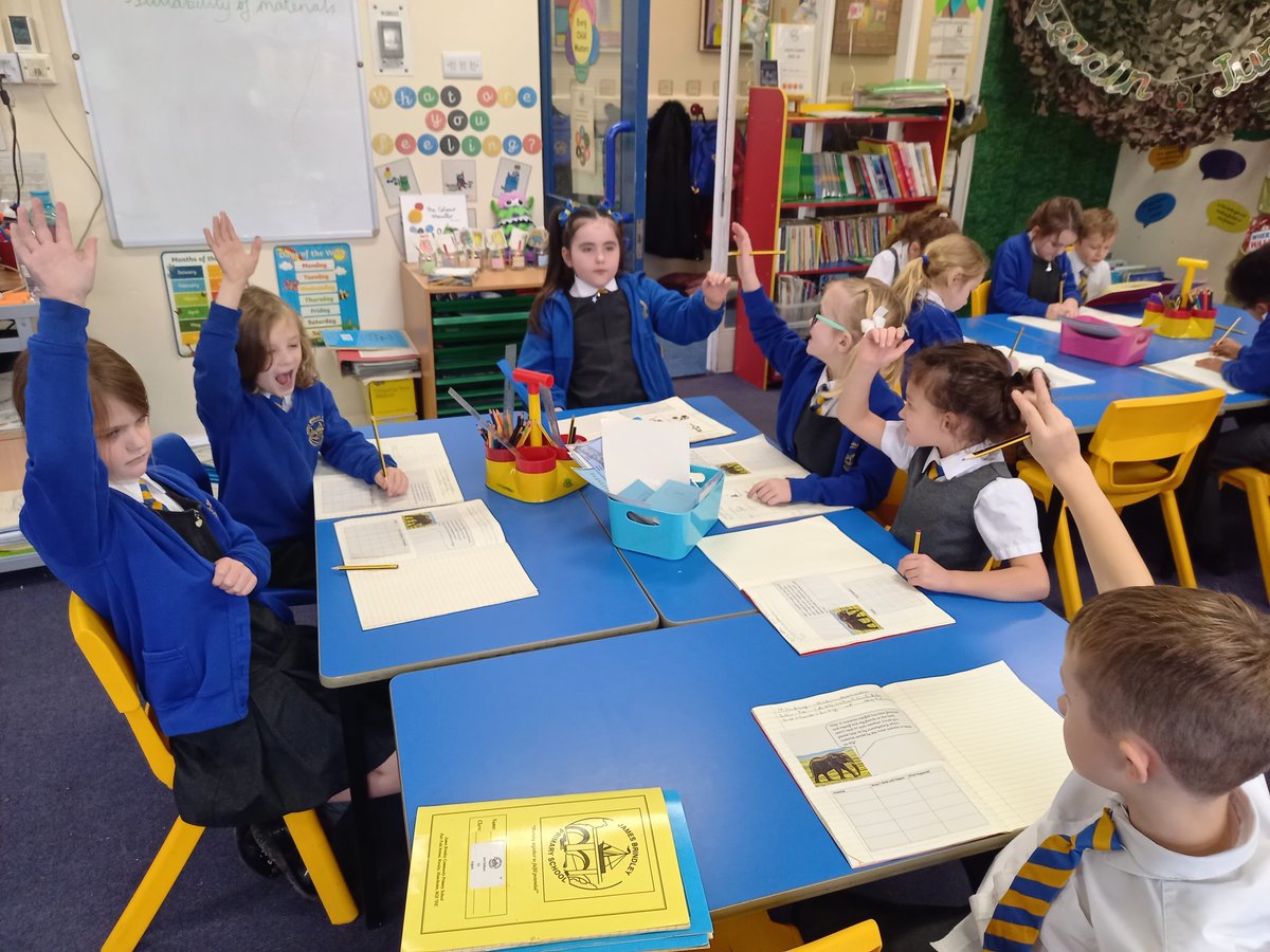 JamesBrindleyPS's tweet photo. Year 2 have been set a challenge to make a waterproof shelter for an elephant. They have investigated different materials and then worked in their groups to decide which materials they would like to test #superscientists #terrificteamwork https://t.co/PAerWuHejk