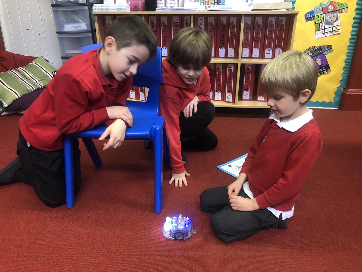 P4 are LOVING teaching P1B all about programming and directions using the bluebots. We planned lots of fun activities for them!