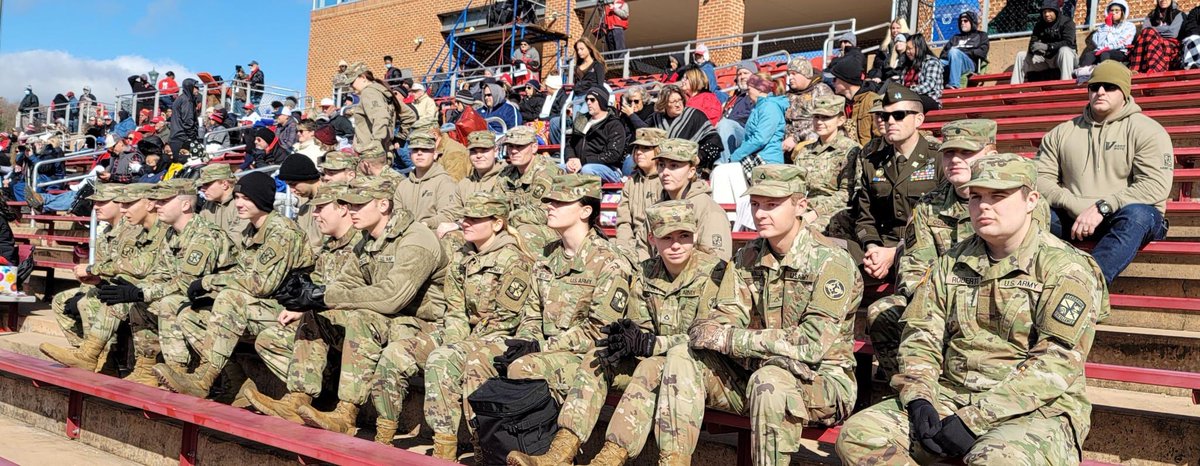 UVAWiseArmyROTC's tweet photo. On November 13th, UVA-Wise Cavalier Company participated in the Veterans Appreciation football game! At halftime, cadets, along with other organizations of the school, held a presentation to honor those who have served in our armed forces! #VeteransDay2021 #FightingCAVs @UVA_Wise https://t.co/Rq8JcmNwWq