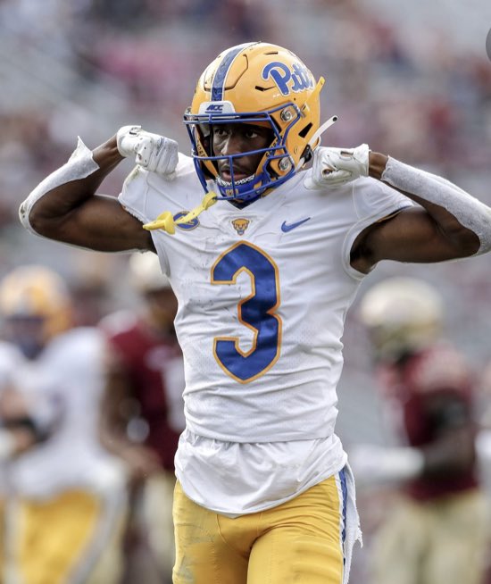 Blessed to receive my first P5 offer to the university of Pittsburgh 💛💙 #H2P <a href="/Coach_Manalac/">Ryan Manalac</a>