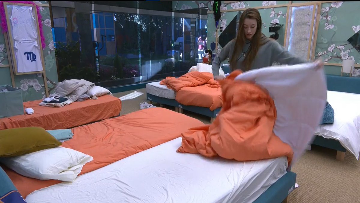 ¿Crees que deberían dejar cocinar a Adara?
🔄 Sí, hay que rotar
❤️ No, solo quiere provocar
bit.ly/3b5Aep2 #Secret15N