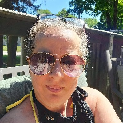 SizerStephanie's tweet photo. @AuthorKimberley This is 51 https://t.co/8foy1Ck2Hi