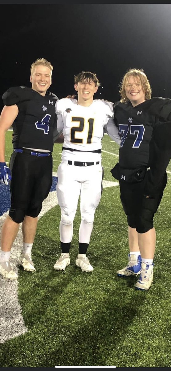 michael_ulrey's tweet photo. Jake with his cousin’s. Last game of the season for him. https://t.co/eJ6PdFgoM3