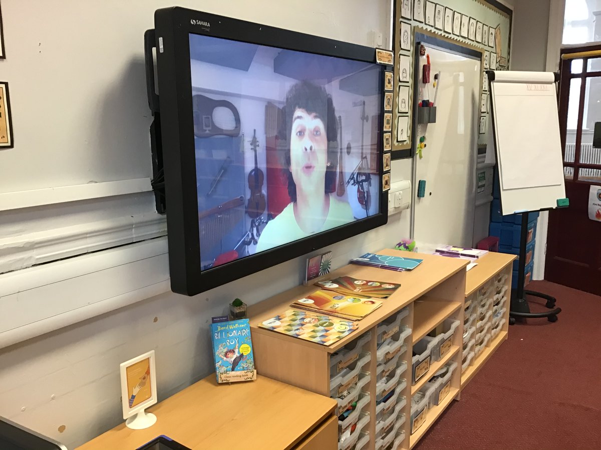 ABCPschool's tweet photo. #Antibullyingweek #Class45H have created their own odd socks today as part of anti-bullying week #ABPSHE https://t.co/sM898TV0jd