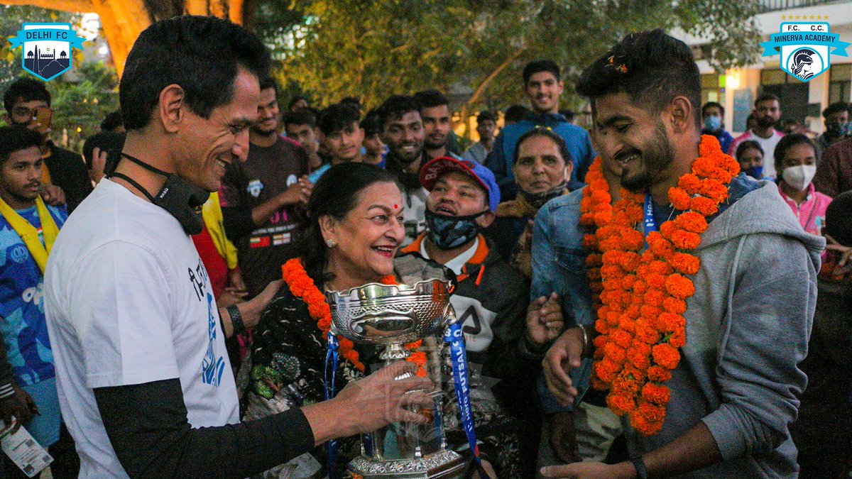 minervapunjabfc's tweet photo. Another 👑 in the 🎩! 😍
Welcome Home, Champions of the inaugural Hero Futsal Club Championship! 💯
8️⃣th National Title for Minerva Academy! 💪
#MAFC #Warriors #TheFactory #DFC #BrothersInNorth #DilmeinDilli #HFCC #Champions #IndianFootball https://t.co/8P6nLoh86K