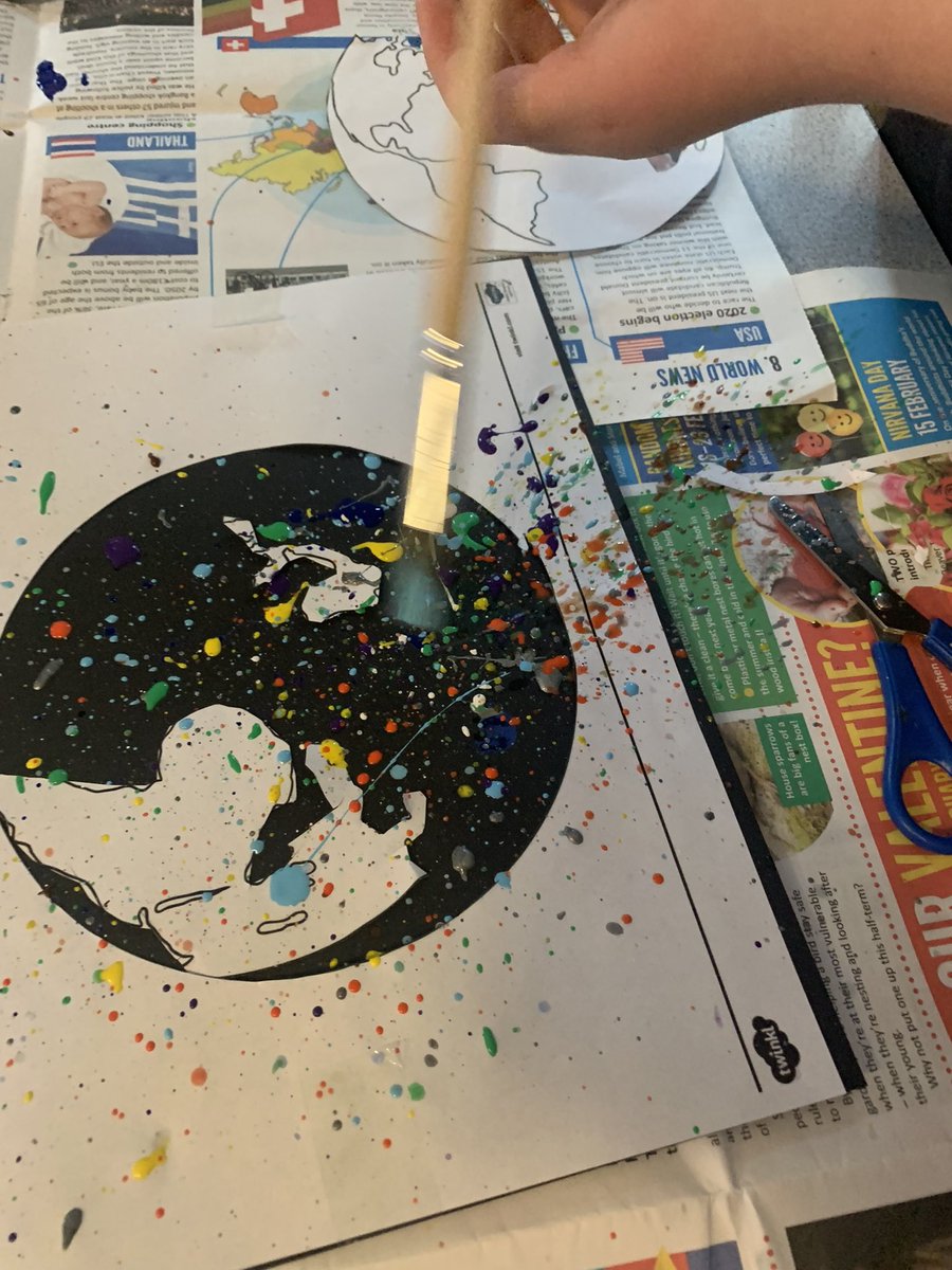 stjosephskly's tweet image. Oak class have been creating some artwork this afternoon with the theme “The Light Of Christ”       John 12:46 
“ I have come as Light into the world, so that everyone who believes in Me will not remain in darkness.”
@bcw_cat #Art #MondayFunday #OakClassRules #JesusIsTheLight