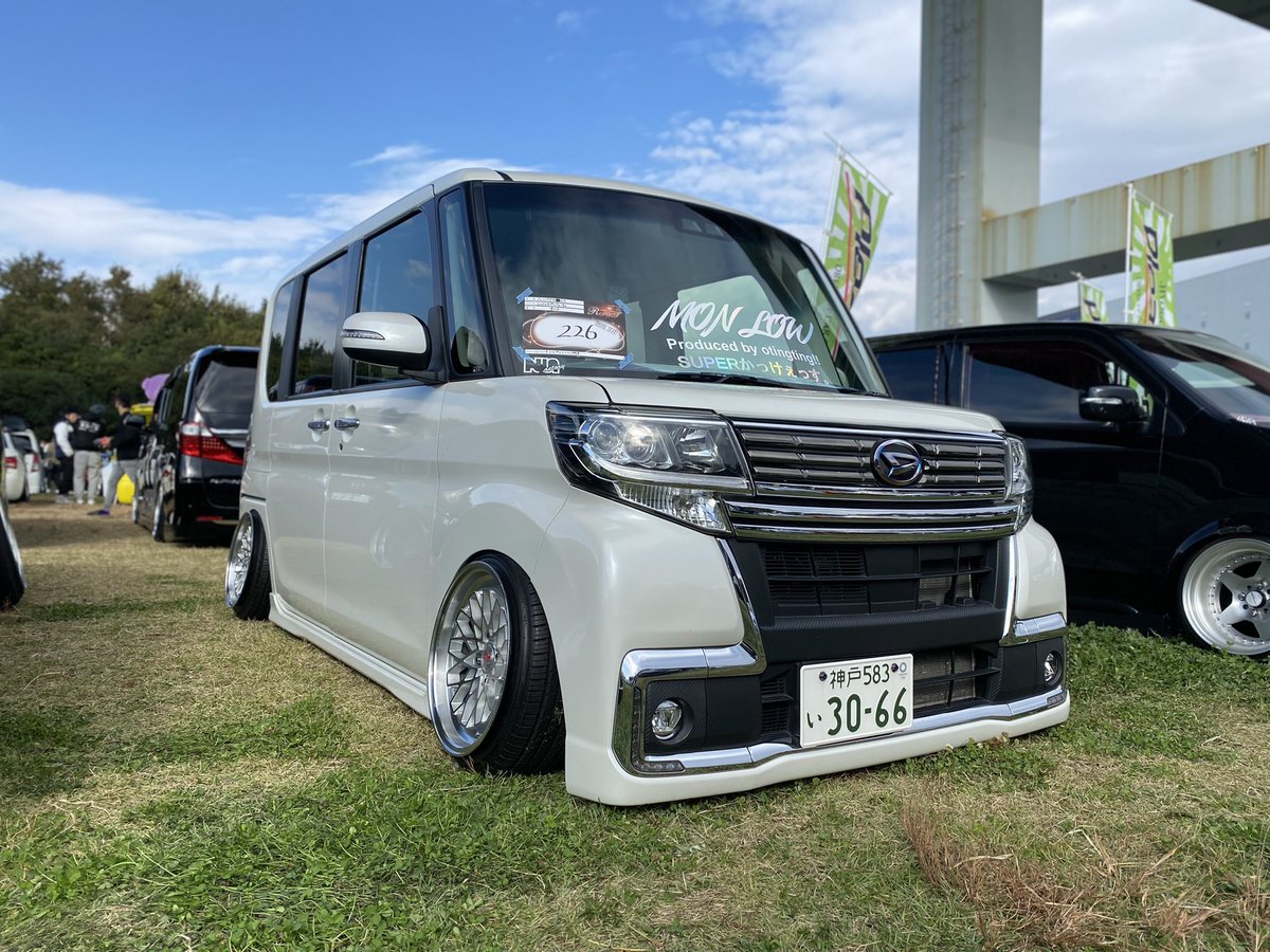 attan316's tweet photo. RIOT②
Iphoneクオリティー https://t.co/rWegsVQZ9u