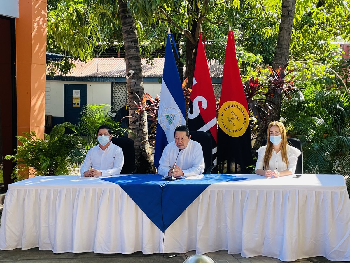 Ministerio de Educación Nicaragua tweet media
