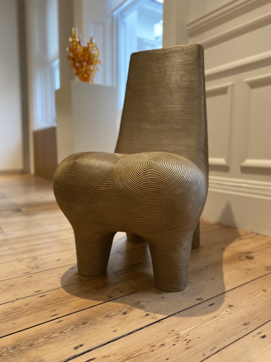 B.M. Horse at Ammann Projects / Exhibition ‘Selected Works by Hélène Binet' / CROMWELL PLACE LONDON, UK / 10th - 14th November 2021

'Selected Works' by <a href="/helenebinet/">helene</a>  at Gallery 11, Cromwell Place, London from 10:00-18:00 h 

photo copyright and courtesy: @ammann_projects