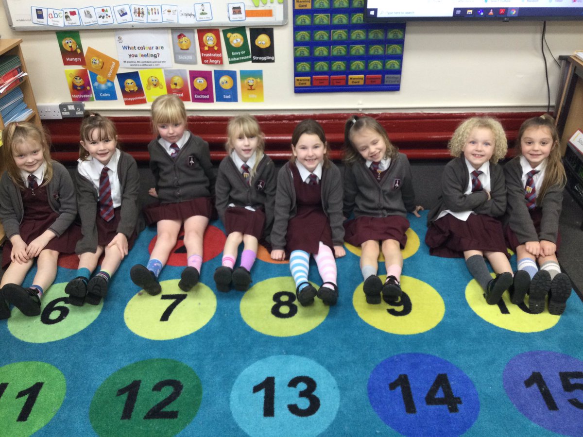 ThomasYear2's tweet photo. We are wearing our odd socks today  #OddSocksDay to show our support for #AntiBullyingWeek #gstcepshe https://t.co/zufwbZ61l2
