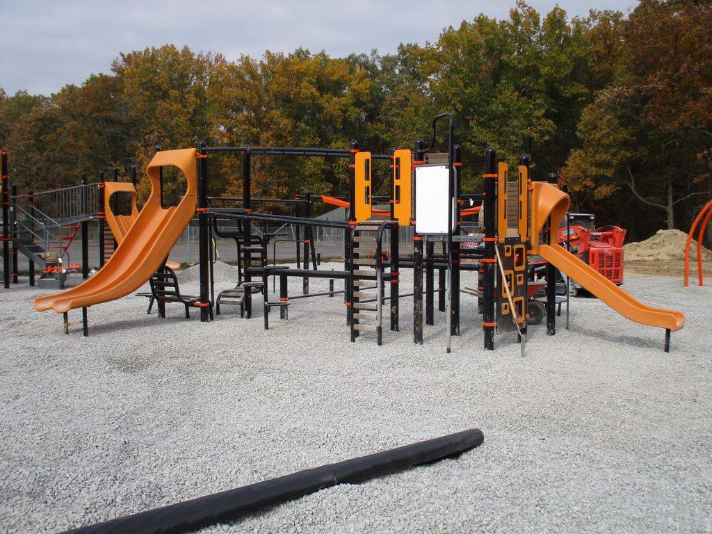 herrinunit4's tweet photo. The new elementary playground is coming along nicely! https://t.co/g1lDm3Lqow