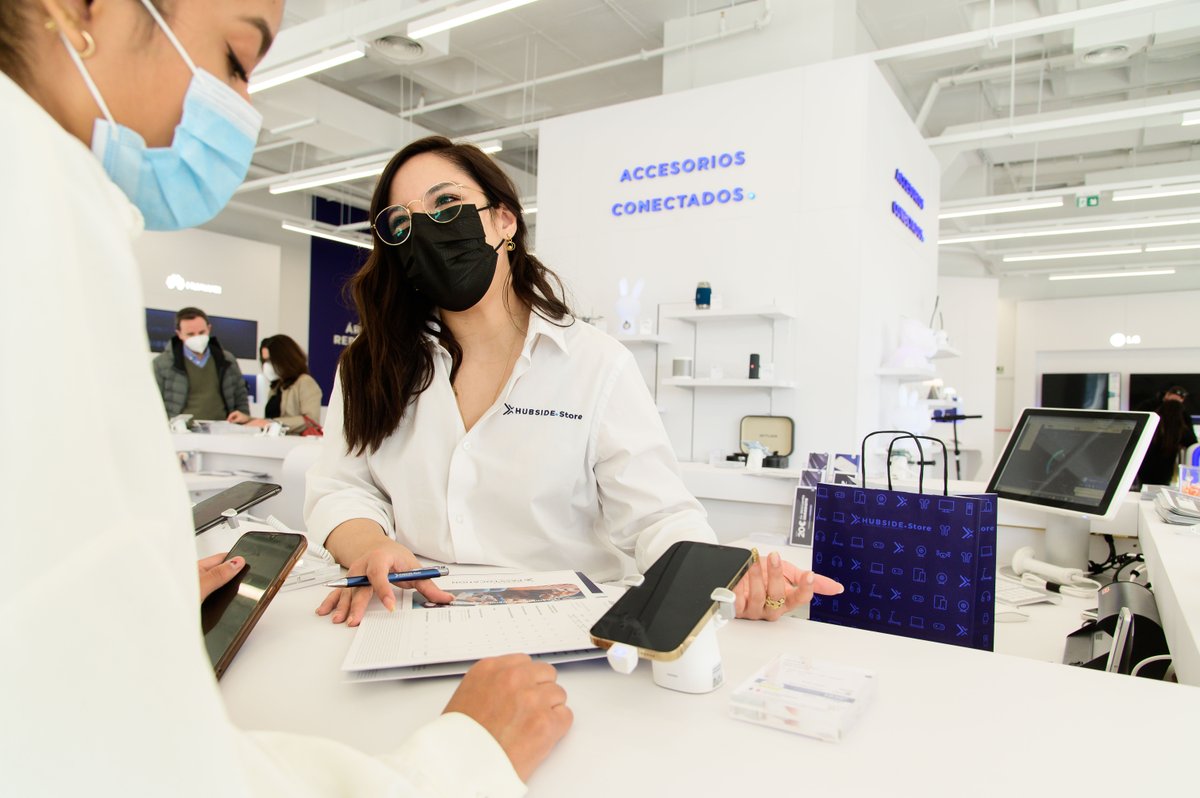 HubsideES's tweet image. ¿Sabes que hemos abierto una nueva tienda de Hubside.store en Zaragoza?💙

📍 Hubside.Store Zaragoza - Travesía Jardines Reales, 7 - 50021

Nuestros expertos en tecnología te ayudarán a elegir el dispositivo que más se adapte a tus necesidades 😍