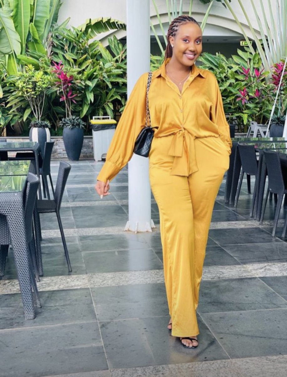 CollectionsRin's tweet photo. The clients review for the past week 😍🥰 is really amazing.thanks to everyone who shop and support us. Your style is our Priority 
Love for #madeinrwanda 🇷🇼♥️ https://t.co/Gh7HTZVKcG