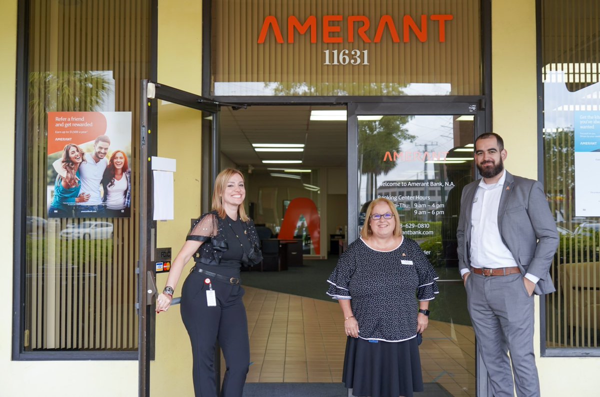 AmerantBank's tweet photo. We’re still staying safe, but things are getting better. Amerant Bank offers in-person services as well as contactless banking with drive-thru services and an ATM available 24 hours/day. Find a banking center near you! https://t.co/9FHL9Vv13L
#AmerantBank #ContactlessBanking https://t.co/8dIg5uec5x
