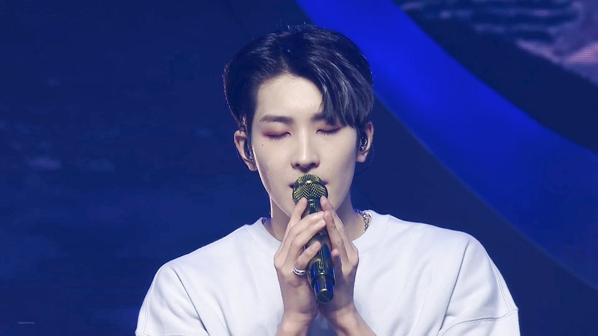 LIMERENCE717's tweet photo. 211114 POWER OF LOVE❤️
#세븐틴 #원우 #WONWOO
@pledis_17 https://t.co/axfasGOi0I