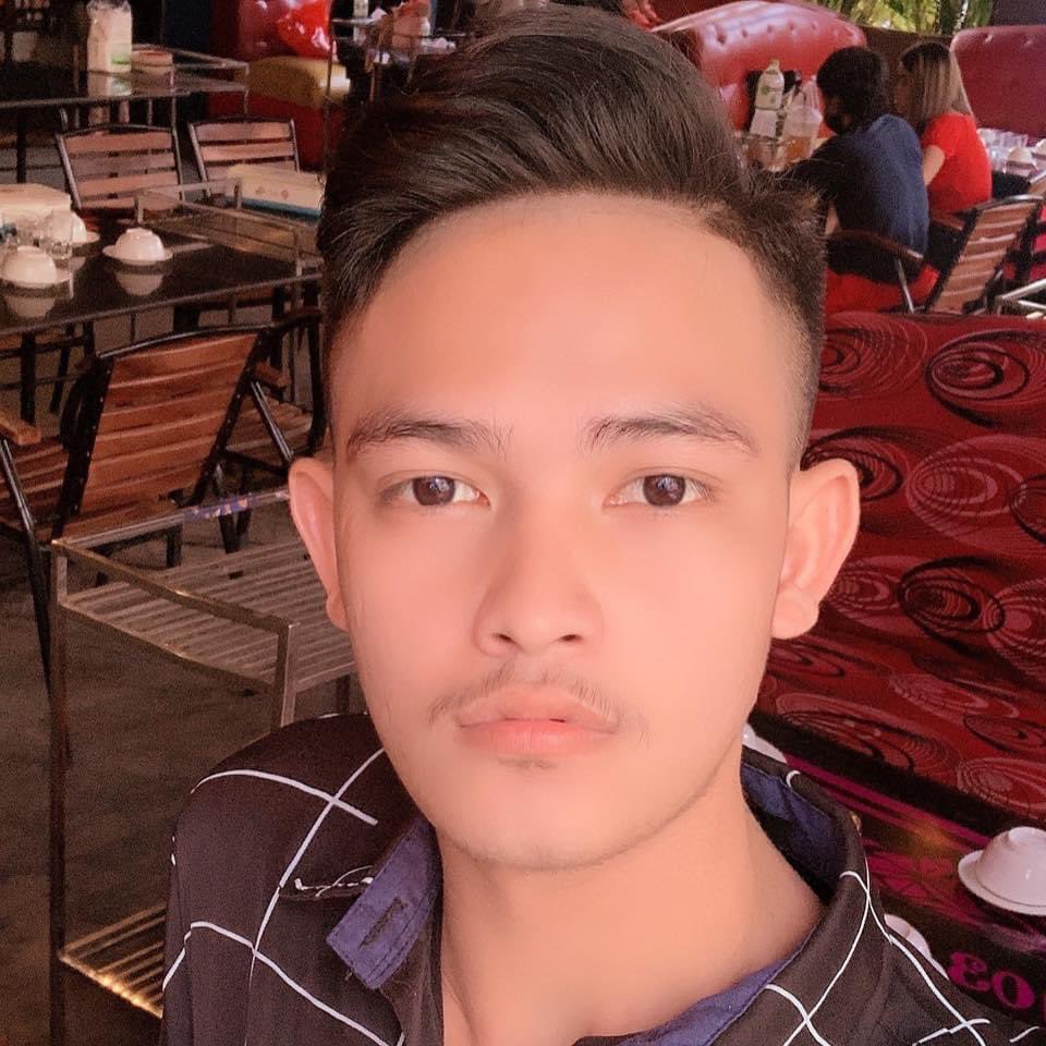 ទំនេនឹកម្នាក់នេះផង❤️🇰🇭😢😢