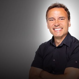 Episode #98 Feat: Steve Kouleas (<a href="/stevekouleas/">Steve Kouleas</a>) 

Topics: 
-Toronto, Ontario 
-Broadcasting 
-Life/Teaching points
-So much more!

Enjoy!!👇🏼

❗️LINK❗️

podcasts.apple.com/ca/podcast/off…

Sponsored by: Regina Nissan + <a href="/LMDistillery/">Last Mountain Distillery</a> + <a href="/divotsgolf/">Divots Indoor Golf</a> + <a href="/TaylorMadeCA/">TaylorMade Canada</a>  + <a href="/CutterandBuck/">Cutter & Buck</a>