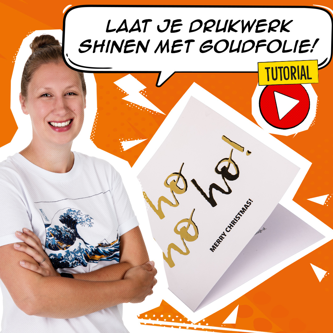 Met goudfolie als afwerking laat jij je kerstkaart nóg meer schitteren ✨ 

En het opmaken van je drukbestand? Dat doe je in een paar stappen! Femke doet het voor in het #DWDklaslokaal 🎥 drukwerkdeal.co/3ovxDej