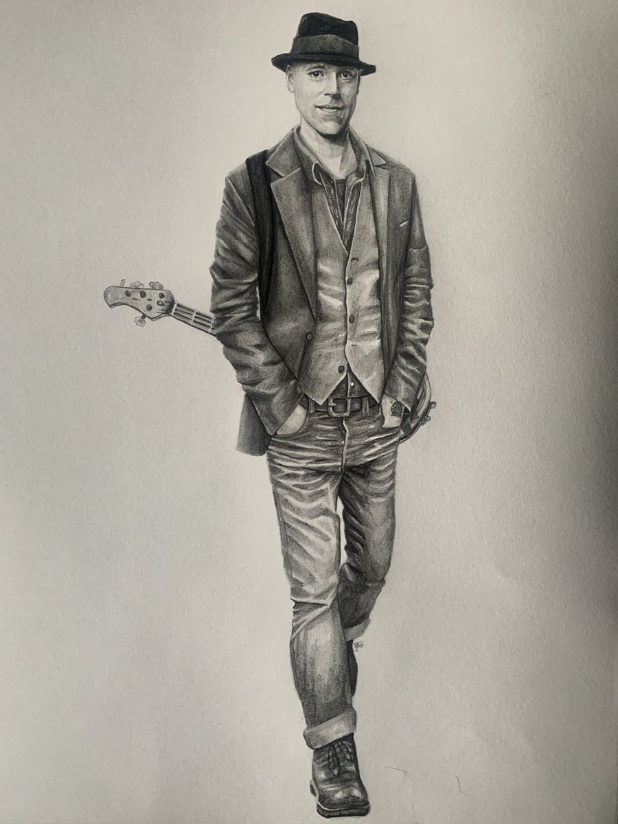 john_chicagoart's tweet photo. My pencil drawing of Nathen Maxwell ⁦@floggingmolly⁩ https://t.co/GW0F9BdS8B