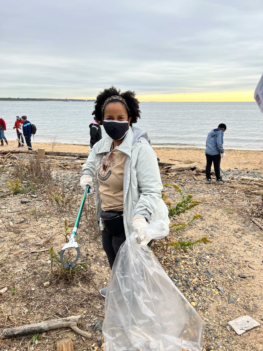 PTDayofService's tweet photo. Check out Gina and her crew cleaning up the ocean with an organization called Clean Ocean Action in South Amboy, NJ.

If you have a story you would like to share, reach out to support@ptdayofservice.com 💚 https://t.co/aRu2si5hvk