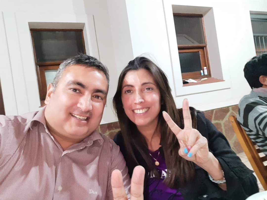 GilbertoBarran6's tweet photo. UNA VEZ MÁS NUESTRO ESPACIO POLÍTICO GARANTIZÓ EL TRIUNFO DEL FDT #ARAUCO; GRACIAS A NUESTRA CONDUCTORA VICEG. FLORENCIA LÓPEZ, INT. VIRGINIA LÓPEZ, AL VICEINT. JULIO REINOSO Y AL DIP. RAMÓN ALLENDES...✌ GRACIAS A LOS COMPAÑEROS DE TRABAJO, DE ENTREGA Y PASIÓN. ✌👏💪 https://t.co/YYPhHLa2IM