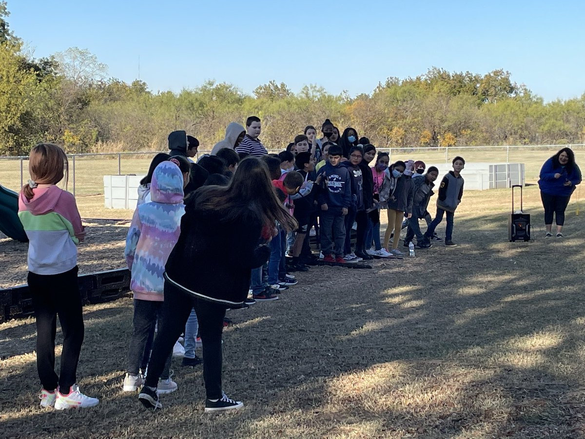 PIEwfisd's tweet photo. In February,@LamarElementary &amp; Partners In Education sought assistance from the community to give the students at Lamar a playground. In 5 days,the remaining $4000 was raised. Because of YOU,Lamar unveiled their playground on Friday. Thank you Wichita Falls. #iamWFISD #wfisdpie https://t.co/60a5j5injk