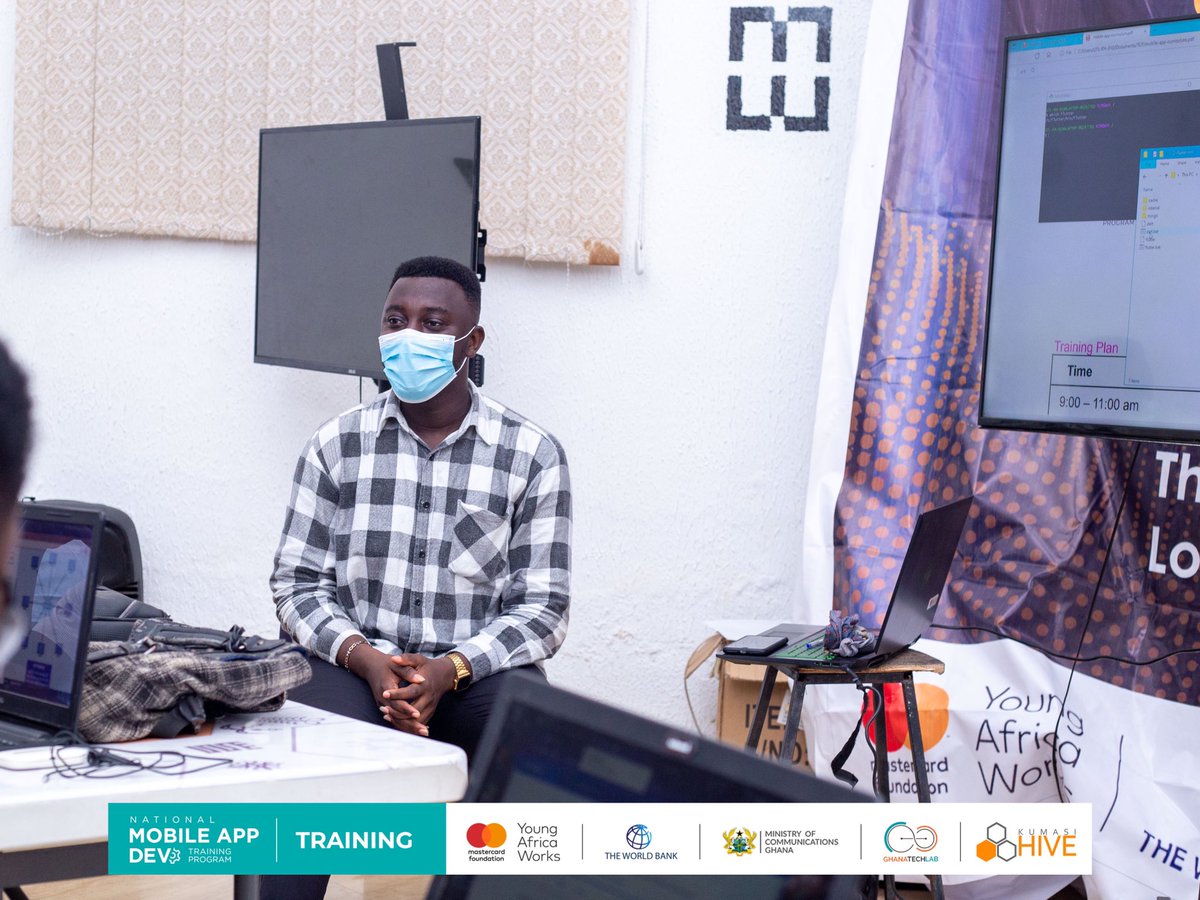 KumasiHive's tweet image. Our Moblie Application training with flutter began today. Our trainees did a demo of existing mobile apps created with Flutter like (Pase Online, Bethniel app, Bundle Africa, Achieve app) to help them appreciate Flutter before they explore further.
#GTLbaseprogram #HiveTraining