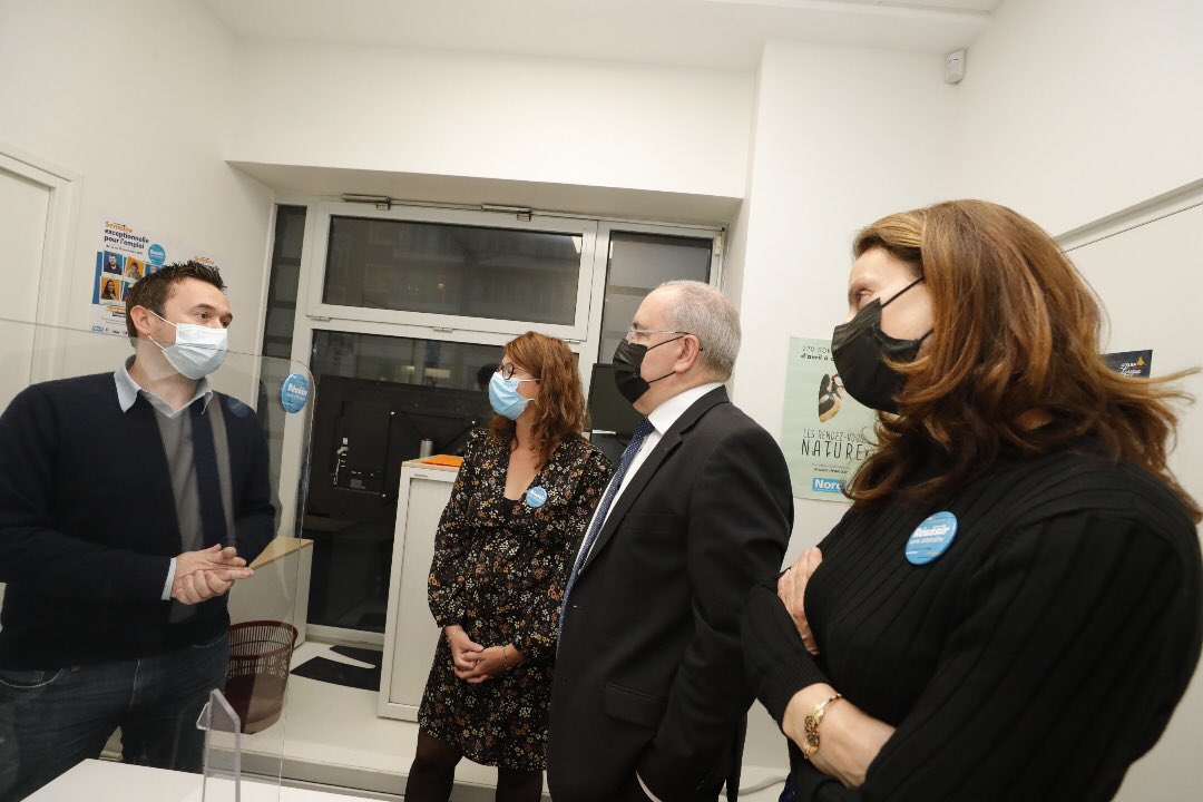 christianpoiret's tweet photo. Passage par la MDIE de #Lille où j’ai pu échanger avec des équipes engagées et des participants motivés dans le cadre de l’opération #ReussirSansAttendre ! https://t.co/6vbEQBApXR