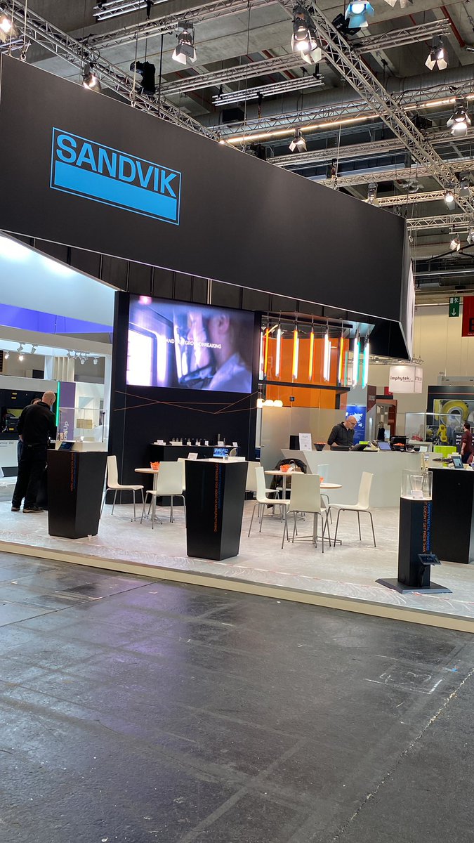 3DMetalPrinting's tweet photo. The excitement is growing. It’s been too long that the AM community has not been able to come together. On the @SandvikAdditive stand everything is shaping up for a great event.
#formnext2021 #SandvikAM #BEAMIT #3TAM https://t.co/6q1VAGE4jg