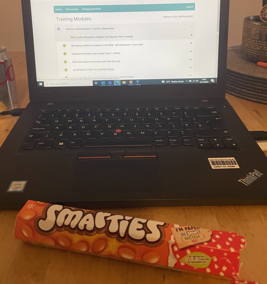sotonDSN's tweet photo. The only way to complete mandatory e-learning π
Ticking those babies off and rewarding myself with a Smartie each time β
#orangeSmarties #mandatoryTraining #NHS #CPD #NewTrust #OldLearning https://t.co/wq2ZeAyPKE