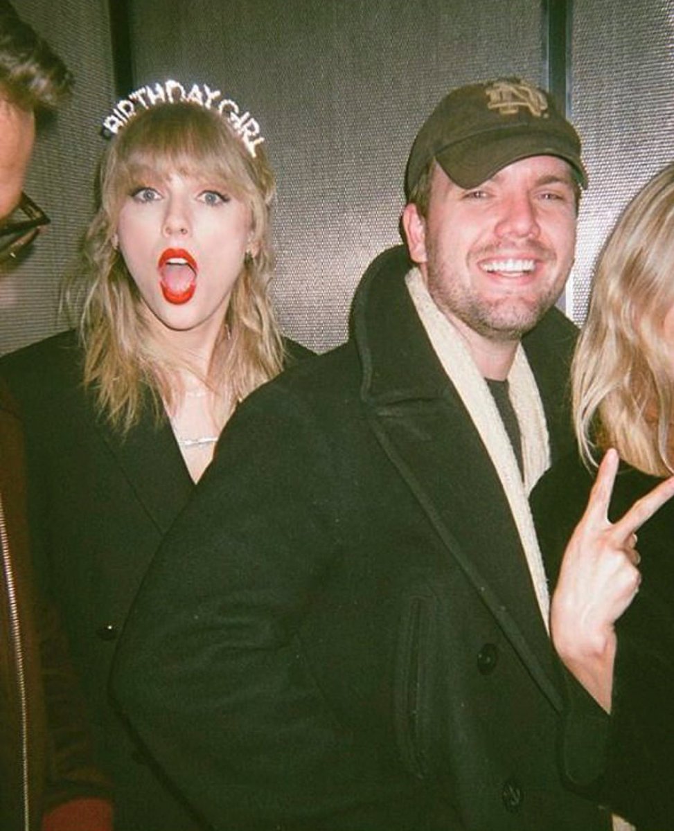 TSwiftNZ's tweet image. 🎬 | Taylor’s brother Austin Swift was also a producer alongside @blakelively, Jil Hardin and Kathy Palmer #IBetYouThinkAboutMe