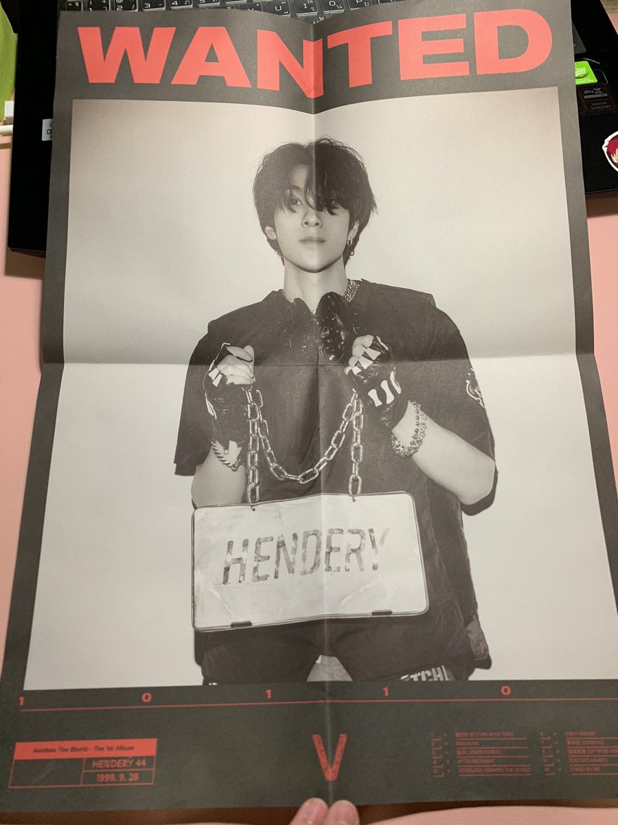 pazwoppa's tweet photo. [Pls RT] รีทวิตสุ่มแจกโปสเฮนเดอรี่
สุ่มตอนเราขายหมดค่ะ

เดี๋ยวเราจะทำเทรดขายเป็นชิ้นๆไปจะได้ง่ายต่อการ cf ด้วย 

‼️Cf no Cc ‼️นะคะเดี๋ยวเรางง

ส่วนใหญ่ที่เราซื้อมาราคาไม่แรง
ถ้าเรารู้สึกว่าแรงจะพยายามลดให้งดต่อรองนะคะ

#ตลาดนัดnct #ตลาดนัดnctdream #ตลาดนัดnct127 #ตลาดนัดwayv https://t.co/3ZWdSkpJk2