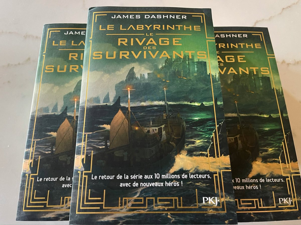 jamesdashner's tweet photo. France wins! This is the first time I’ve held physical copies of the first book in the new #MazeRunner series. Coming soon in English (spring 2022) and many other languages. It’s set 73 years after the end of #DeathCure. https://t.co/9JIvh4QWMB
