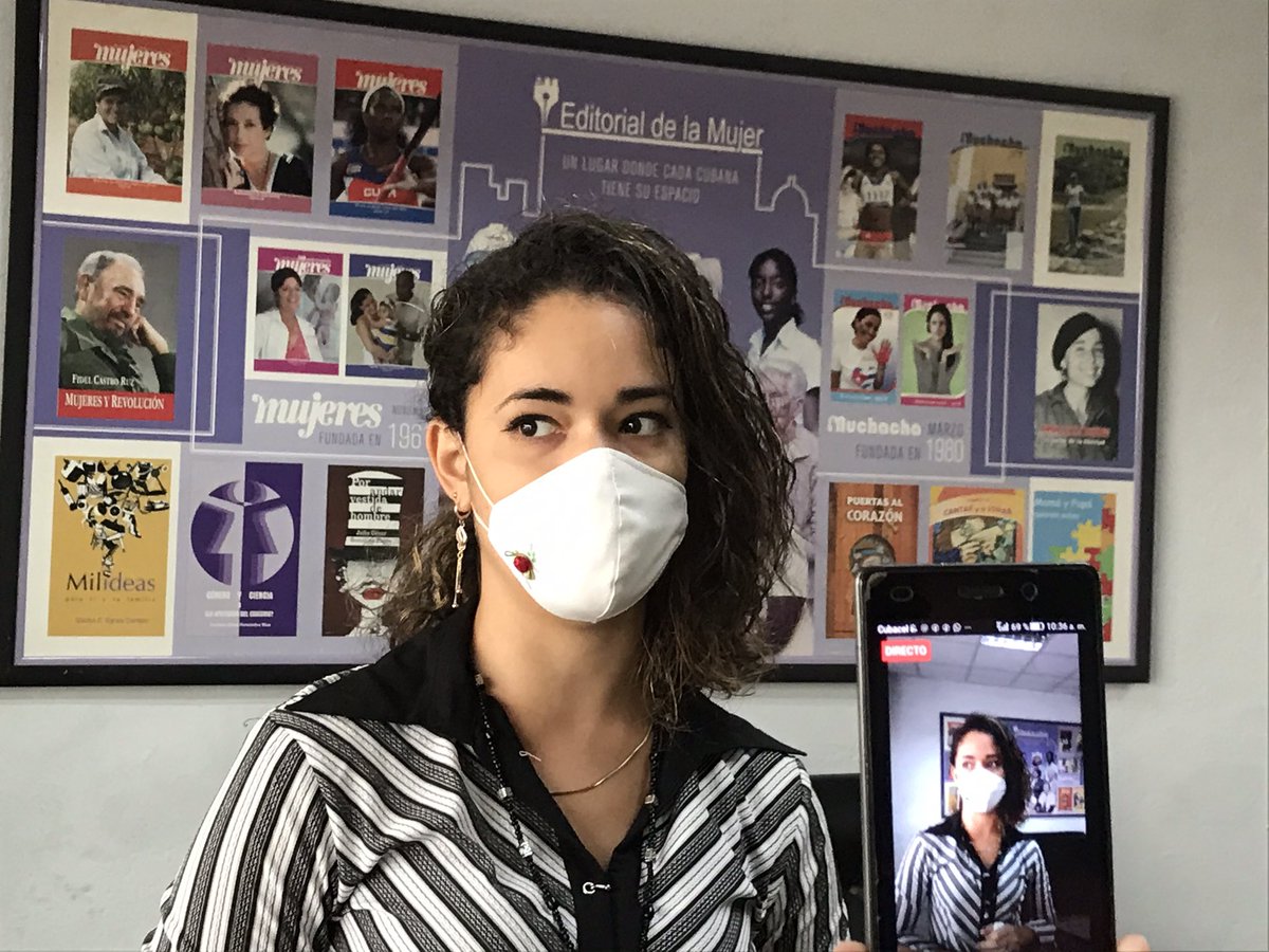 AV_FMC's tweet photo. Esta muchacha tan joven es parte del Excelente equipo de trabajo de la editorial de la Mujer cuya Revista Mujeres cumple hoy 15 de Noviembre sus 60 años de creada 😏🤩 #Cubavive #MujeresEnRevolucion @OsmaydaFMC @TeresaBoue @CenesexCuba @AnisleydisLa @FMC_Cuba @RevistaMujeres https://t.co/WIRonC39uc