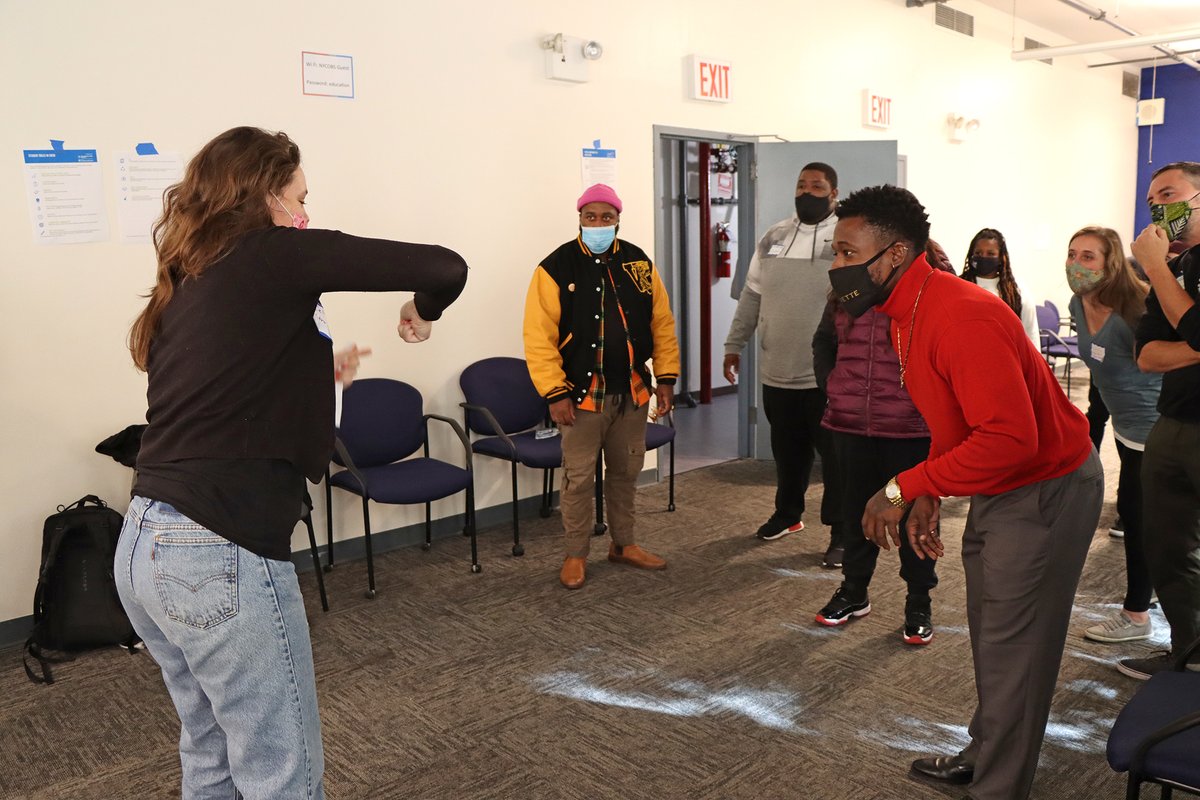 NYCOutwardBound's tweet photo. We can't wait to see our Crew Guides again this week! Check out some of the highlights from our #CrewInitiative kick-off in October: https://t.co/8fy27f1zQK https://t.co/bA5rssgqUg