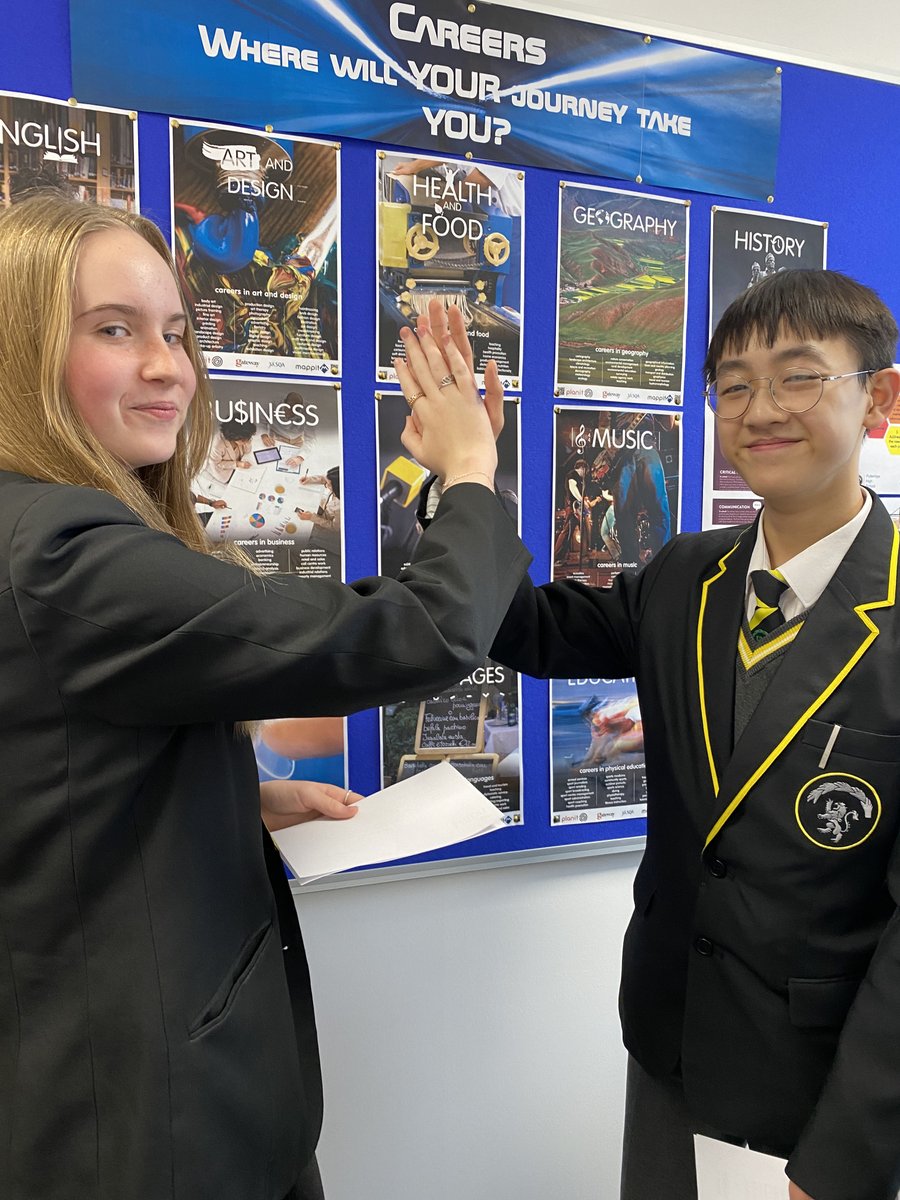 PutteridgeHSch's tweet image. Congrats to Olivia &amp;amp; Vincent who have been successful in their applications for a scholarship to @Berkhamsted6th. The rigorous process included a range of demanding interviews &amp;amp; presentations to teachers, heads and board members. #hardworkpaysoff #FirstClassFutures.