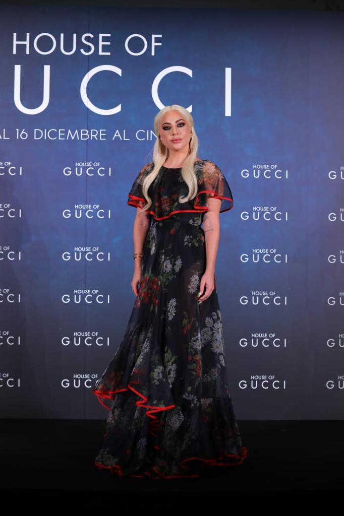 To the “House of Gucci” press conference in Milan, @LadyGaga opted for a #ValentinoArchive floral dress from #ValentinoRendezVous, originally inspired by a look from #ValentinoHauteCouture #SpringSummer1971. 

#ValentinoArchive
#ValentinoDivas